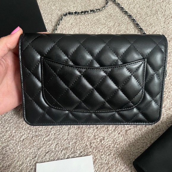 Authentic Chanel WOC Lambskin Silver Hardware - Picture 5 of 8
